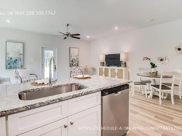 12281 Sinclair Dr — Photo 7