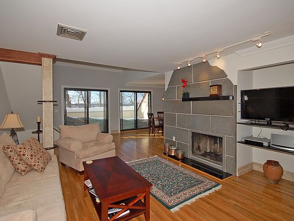 2nd image of 73 Vacca Dr