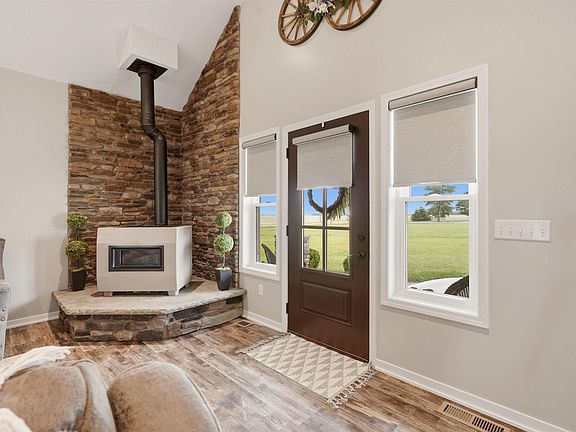 4th image of 14932 Scipio Rd