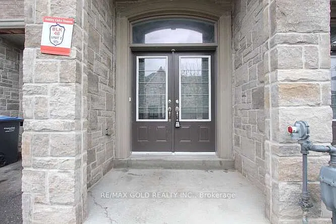 4 bed, $3,000 — Photo 3