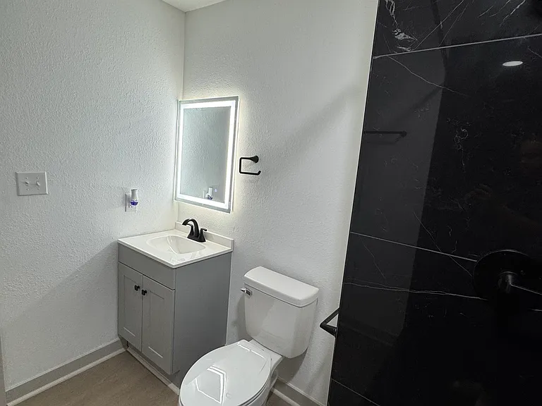 213 Ivey St — Photo 21