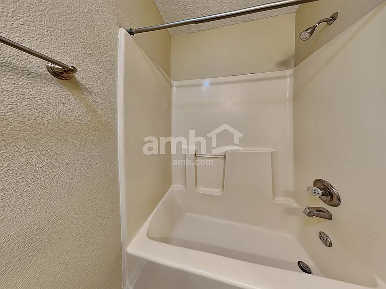 9017 Stonewall Dr — Photo 18