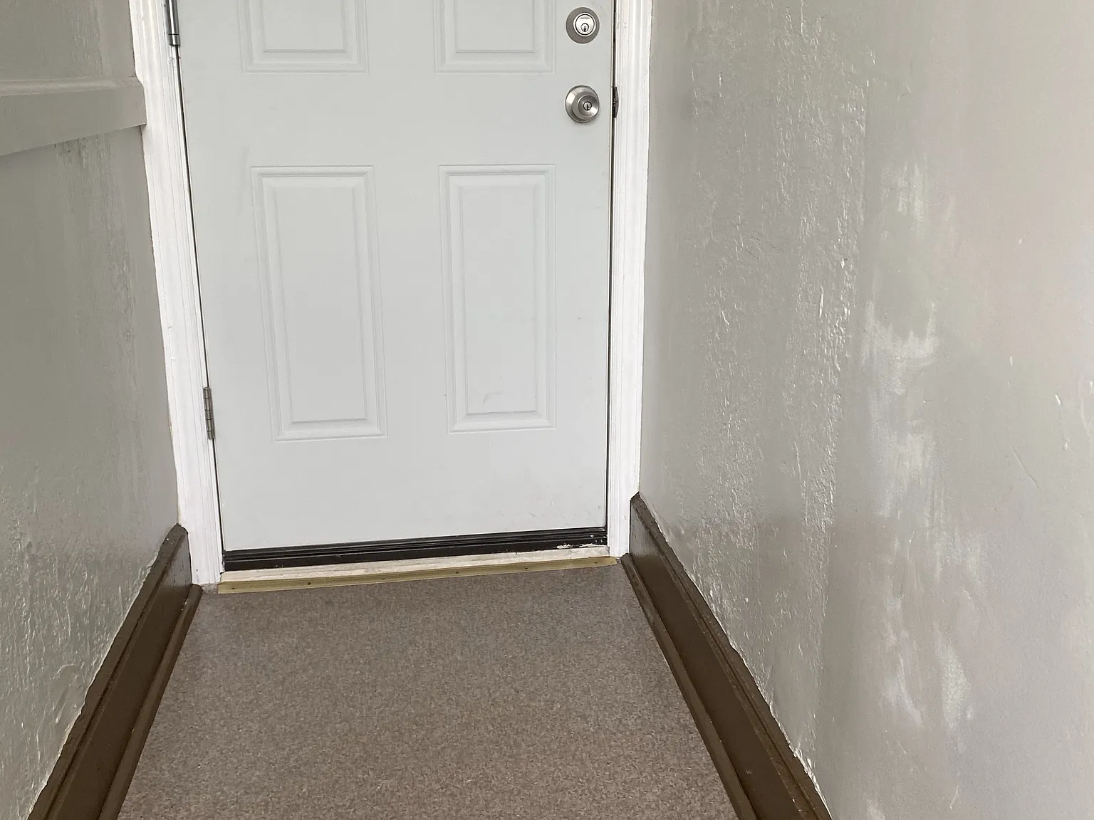 2 bed, $2,000 — Photo 3