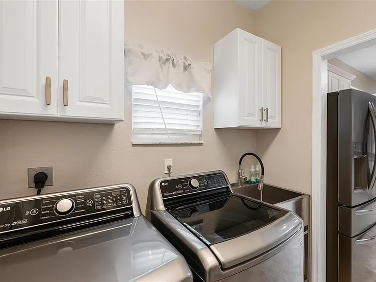 4360 Iola Dr — Photo 20