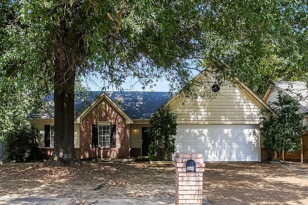 3 bed, 2.0 bath, 1622 sqft, $1,770 — Photo 1