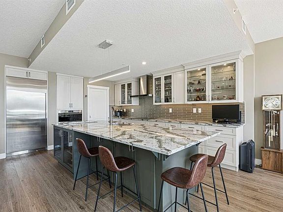 5th image of 15 Cougar Ridge Lndg SW #312