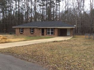 005 Green Cv, Amory, MS 38821