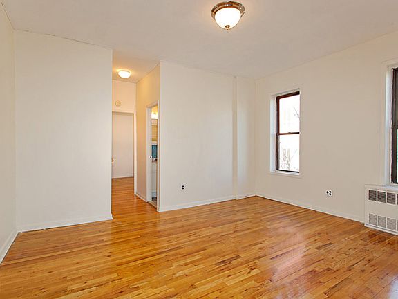 3rd image of 425 Prospect Pl APT 3I