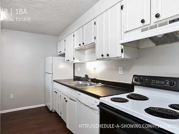 3rd image of 1350 N Lafayette St APT 501