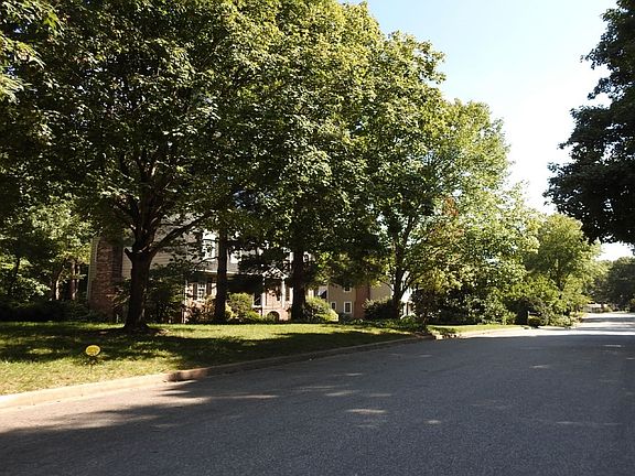 4th image of 1811 Windingridge Dr