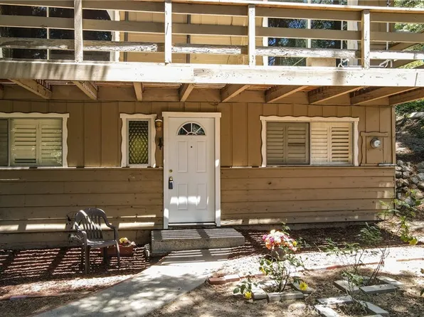 486 Wylerhorn Dr, Crestline, CA 92325