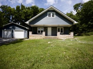 213 England St W, Cowan, TN 37318