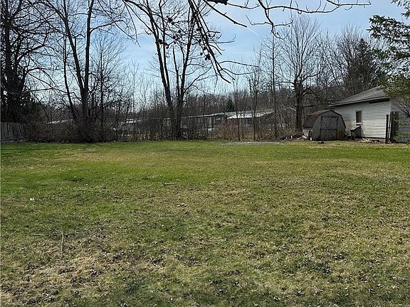 4th image of 9475 Woodworth Rd