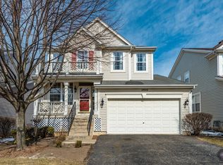 2950 Scott Ct, Lisle, IL 60532
