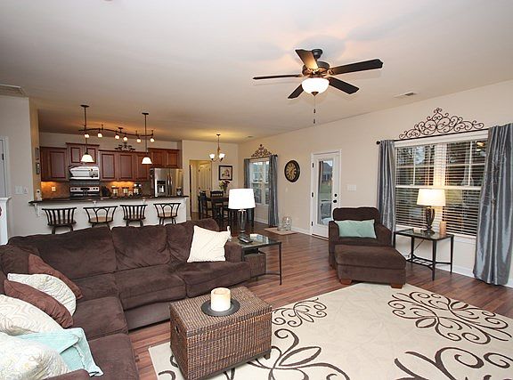 2nd image of 109 East Lake Dr