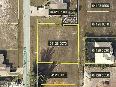1st image of 233 NW 32nd Pl