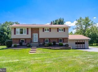 532 W 5th St, Pennsburg, PA 18073