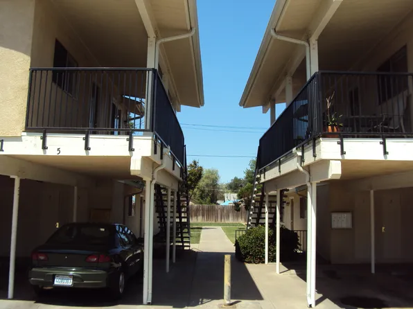 707 & 711 S. Court, 707-711 S Court St #4, Visalia, CA 93277