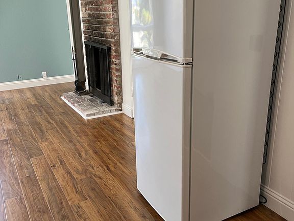5th image of 1712 Union St #205