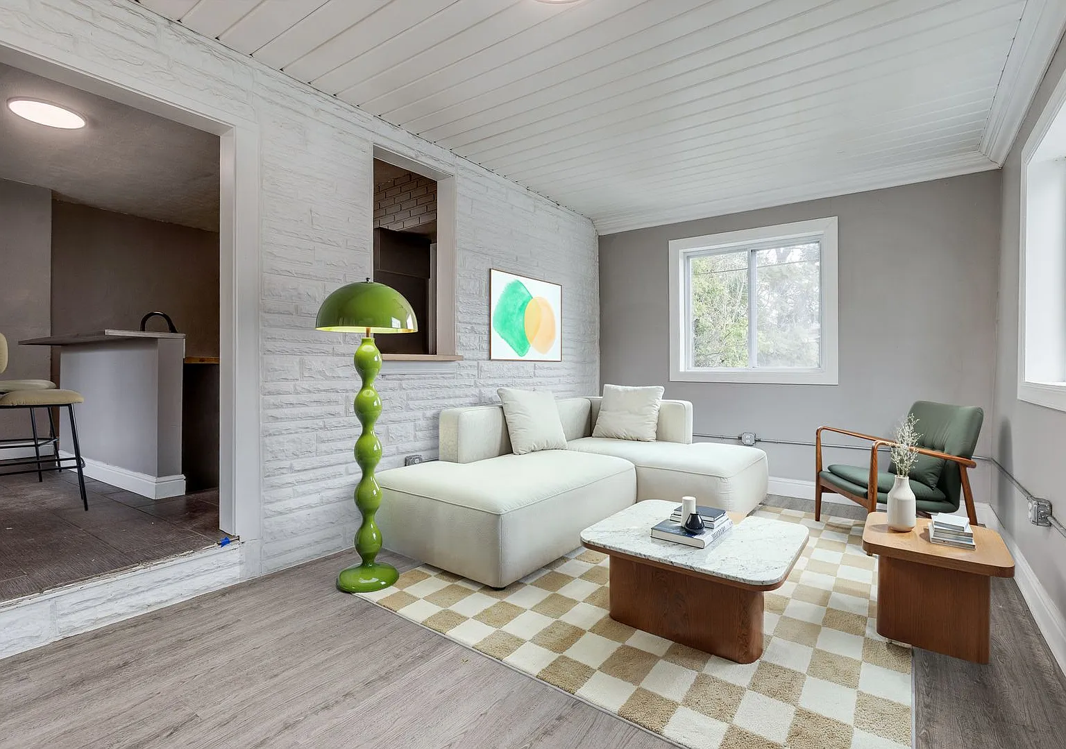 Available Now - 3 Bedroom Home W/ Garage! Ask How You Can Get Up To One Month Of Free Rent! — Photo 1