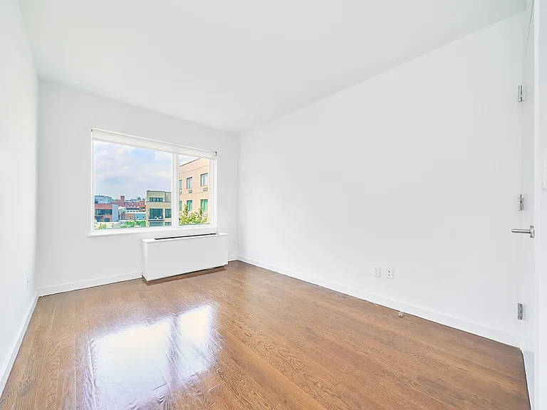 1209 Dekalb Ave #202 — Photo 6