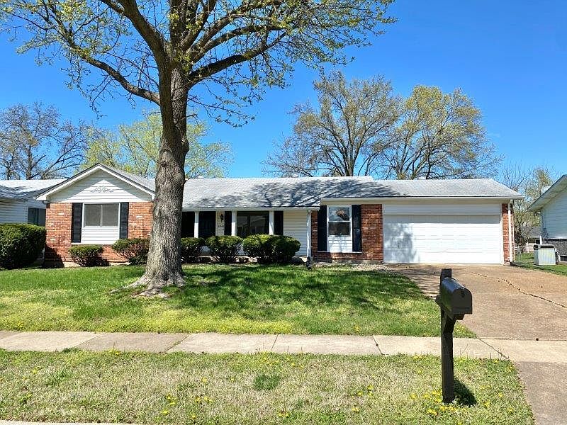 1st image of 2843 Buckingham Dr