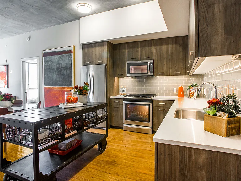 Explore our studio, one and two bedroom apartment homes