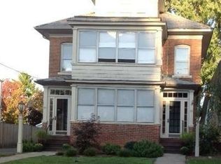 86 Lancaster Rd, West Hartford, CT 06119