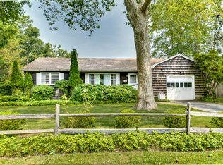 22 Church St, East Hampton, NY 11937