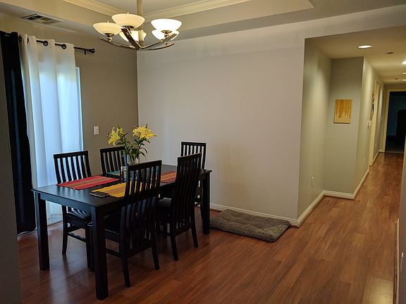 2nd image of 1414 S Saltair Ave APT 201