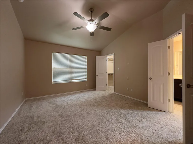 19013 Mangan Way — Photo 13