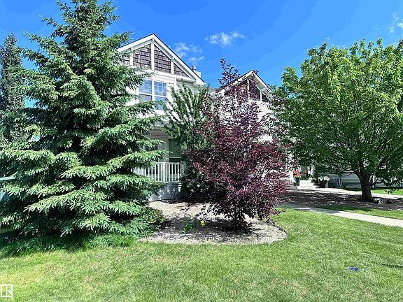 2nd image of 469 Cranberry Way
