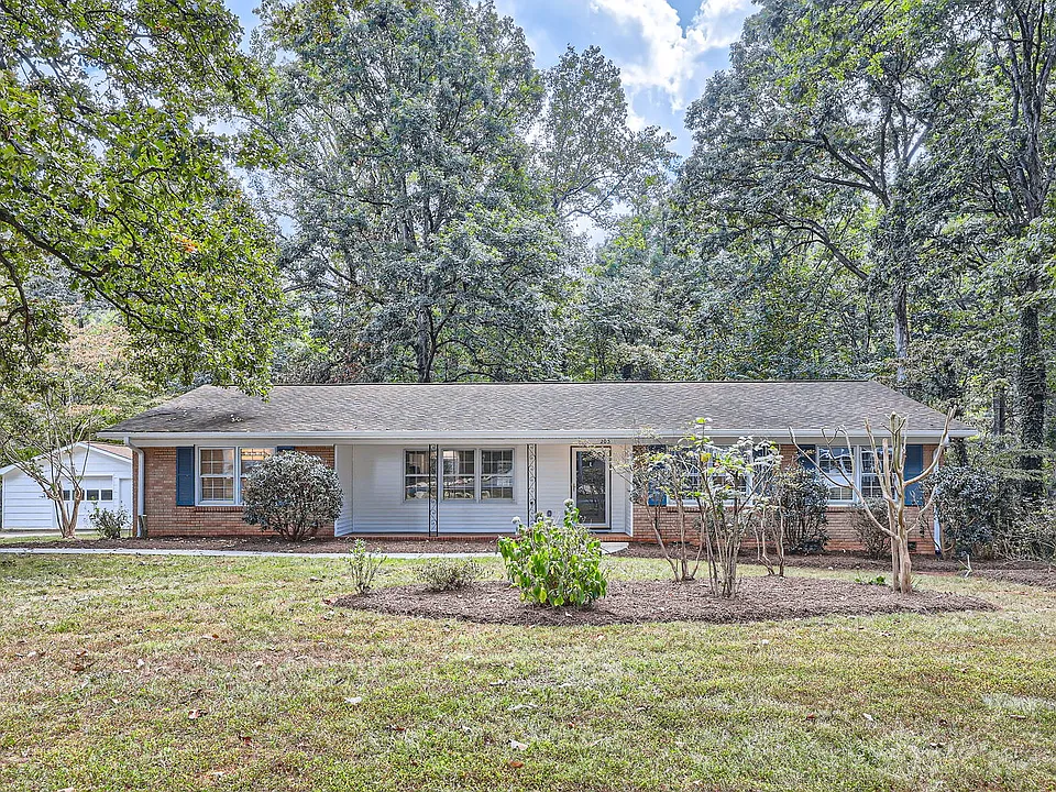 203 Nottingham Dr