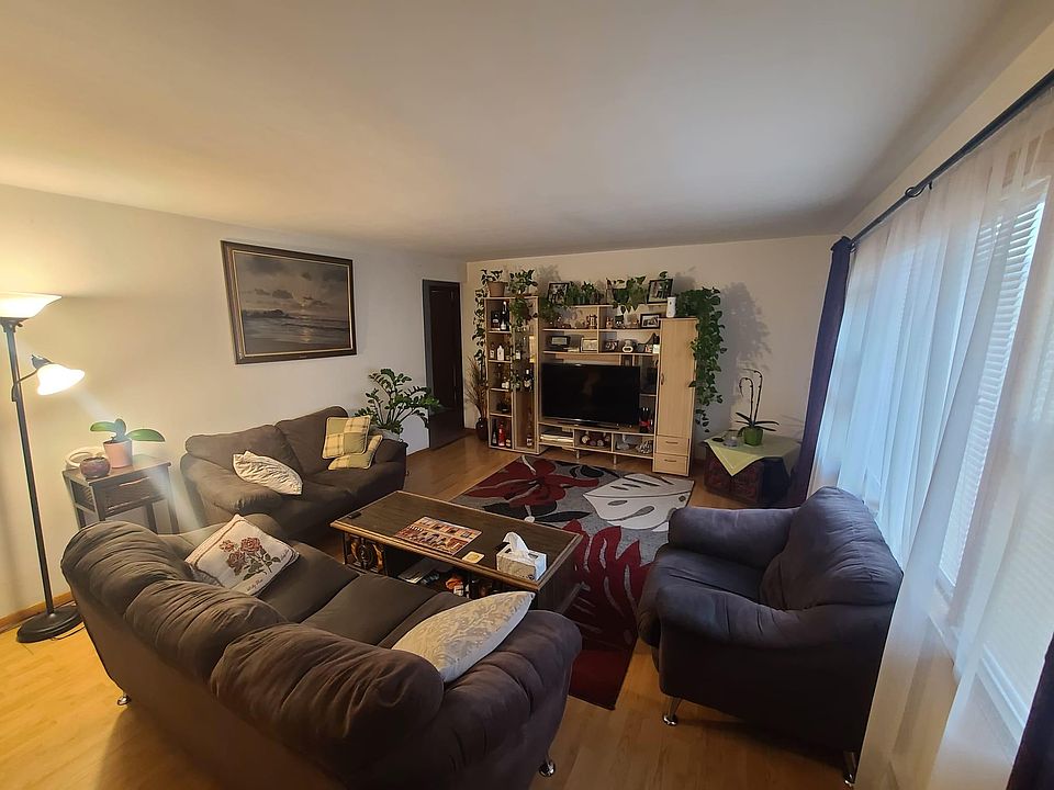 1st image of 3145 N Nashville Ave APT 3W