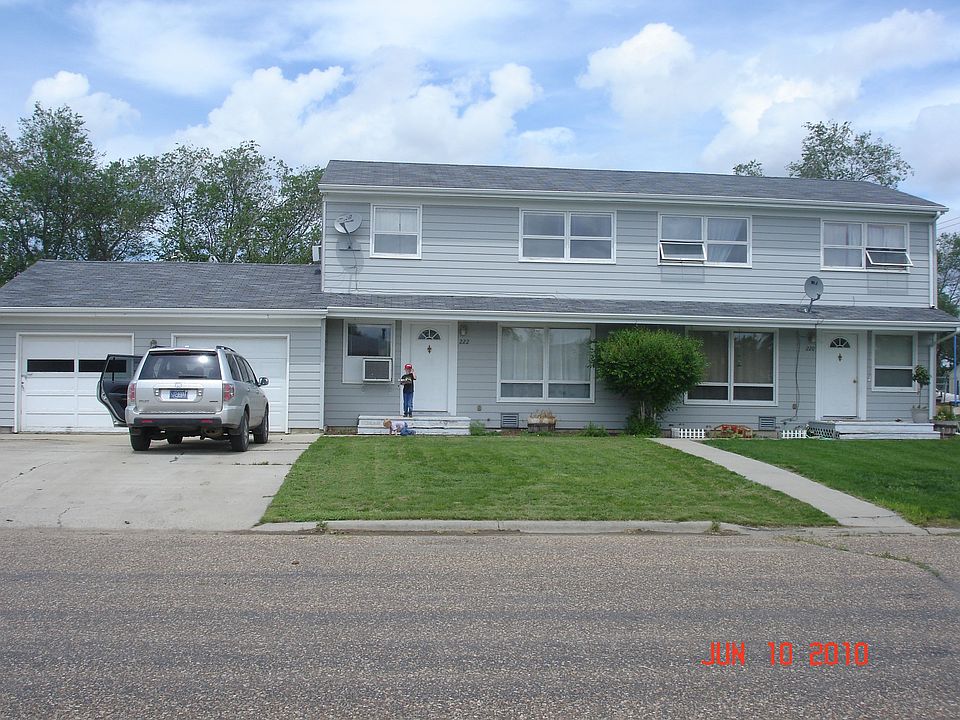 East and West side available