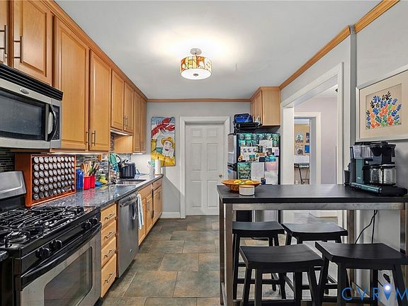 5th image of 2602 Parkwood Ave