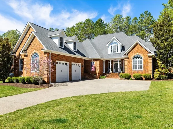 11794 Kings Pond Dr, Providence Forge, VA 23140