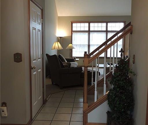 3rd image of 511 Rockwood Ct