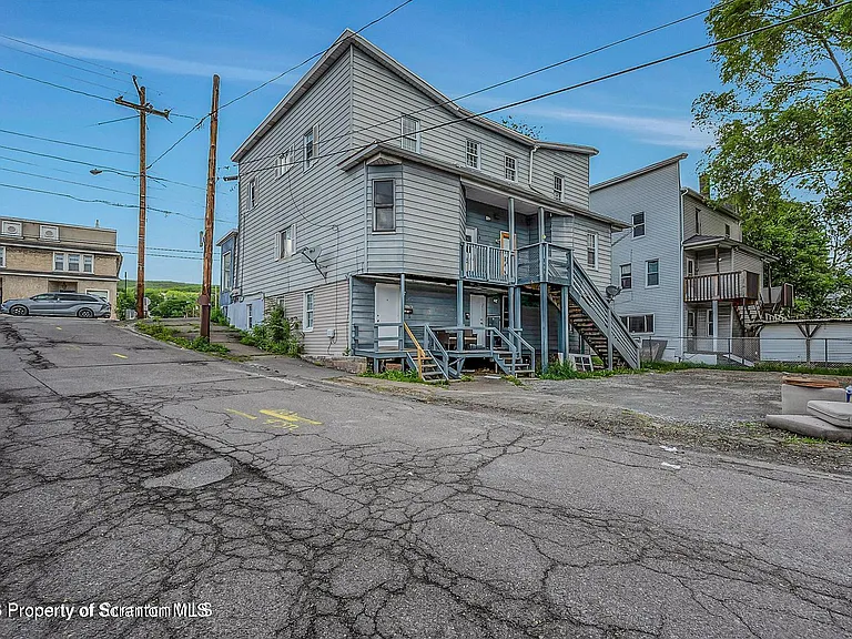 1200 Main St — Photo 7