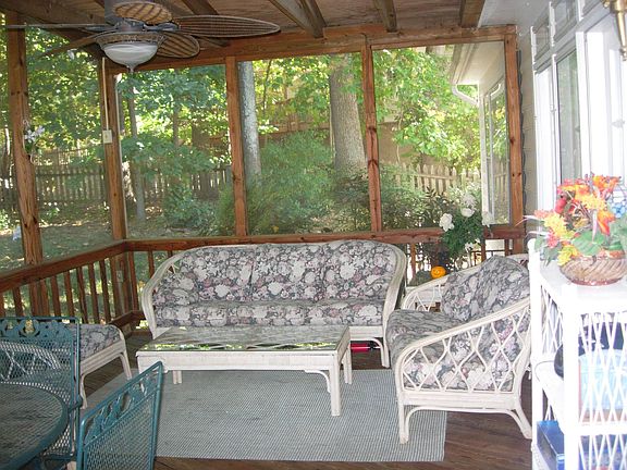 screened porch