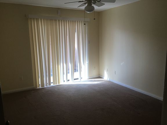 2nd image of 4917 Hearst St APT 101