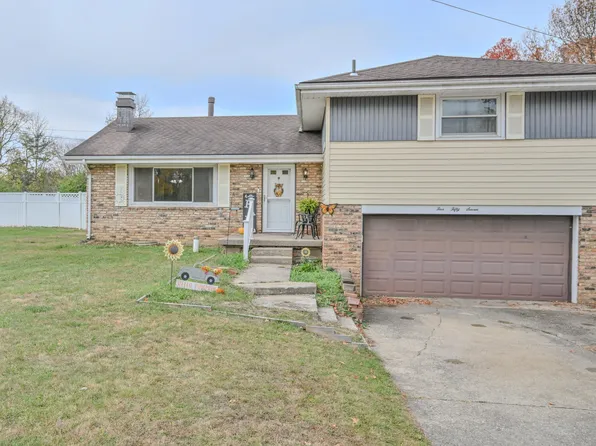 557 Vale Rd, Springfield, OH 45504