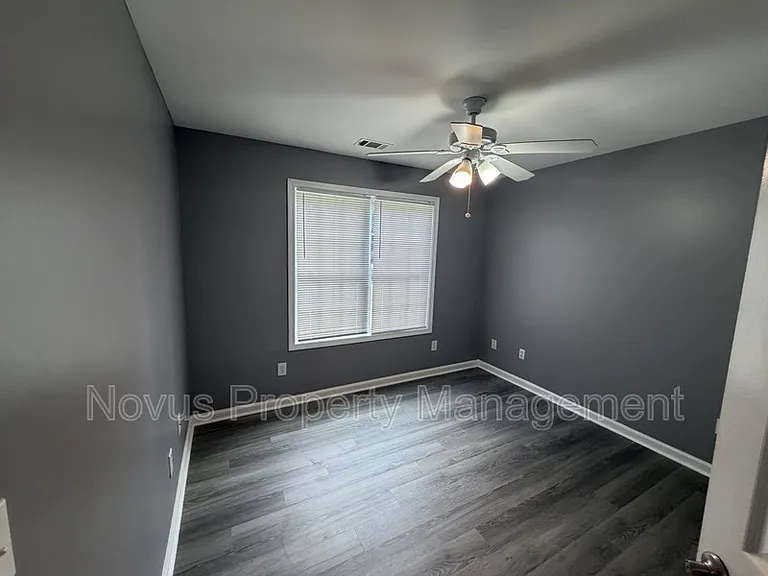 214 Farmington Trce — Photo 21