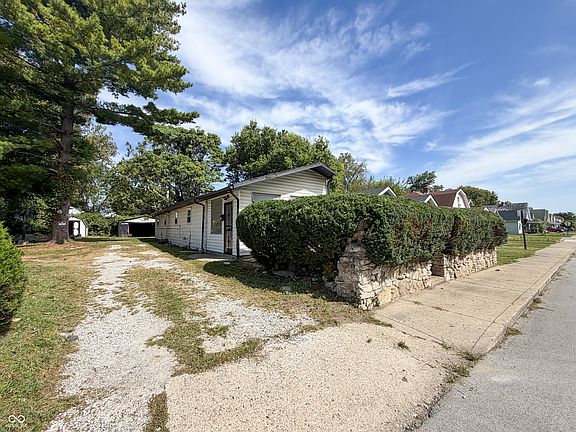 2nd image of 818 W 25th St