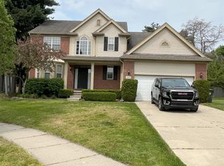 3074 Florence Ct, Rochester Hills, MI 48309