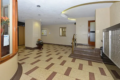 2700 Bathurst St Photo 1