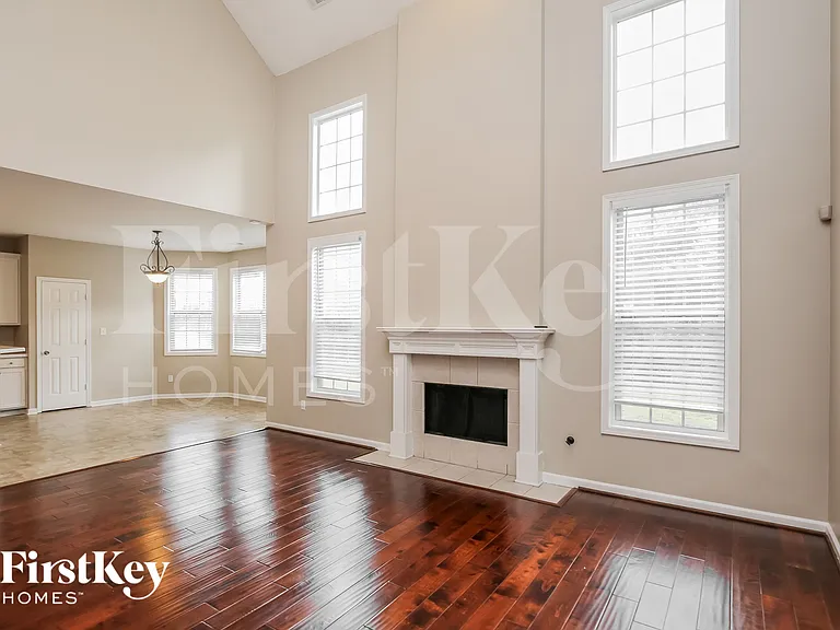 2658 Chandler Grove Ct — Photo 4