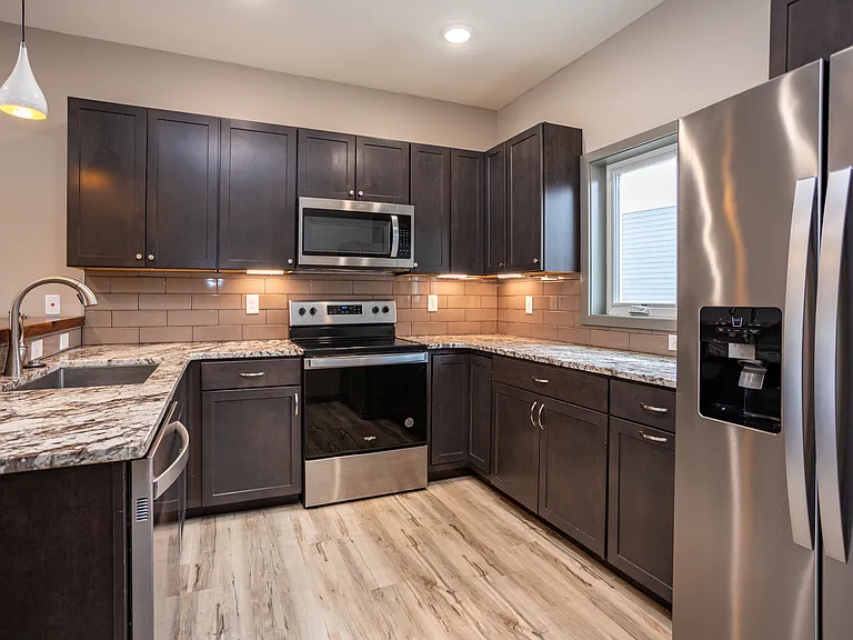 1014 Phillips Ave SE — Photo 14