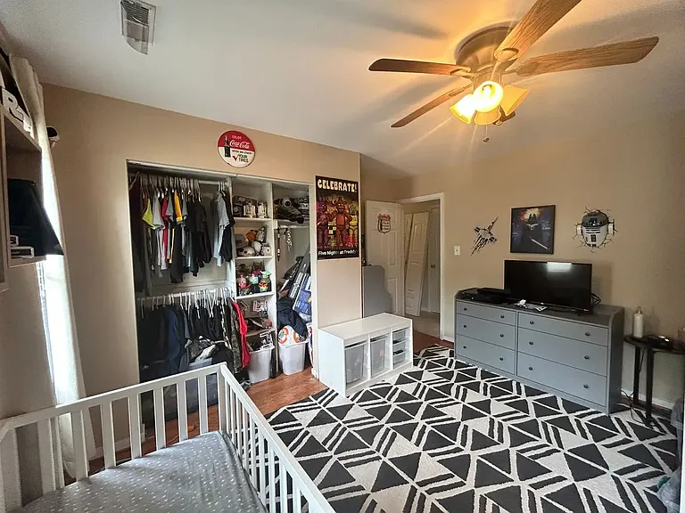 10821 Sunset Hills Dr #1 — Photo 14