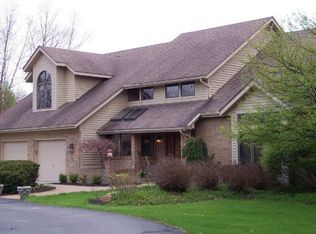 3100 Charann Dr, Howell, MI 48843